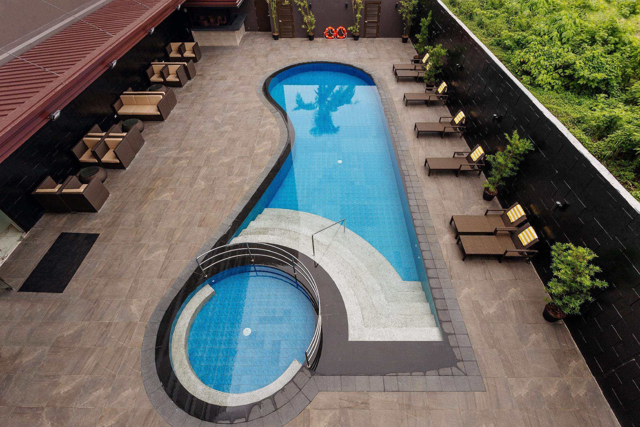 Summit Hotel Tacloban Exterior foto